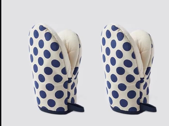 1 Pair Mini Oven Mitts, High Heat Resistant Oven Gloves, Kitchen Short Oven Mit by CoekMoed