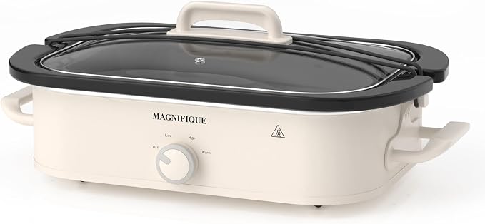 MAGNIFIQUE 4 Quart Slow Cooker by Magnifique