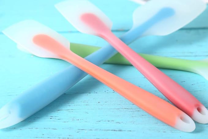 HiramWare Silicone Spatula Set of 4 - Image 7