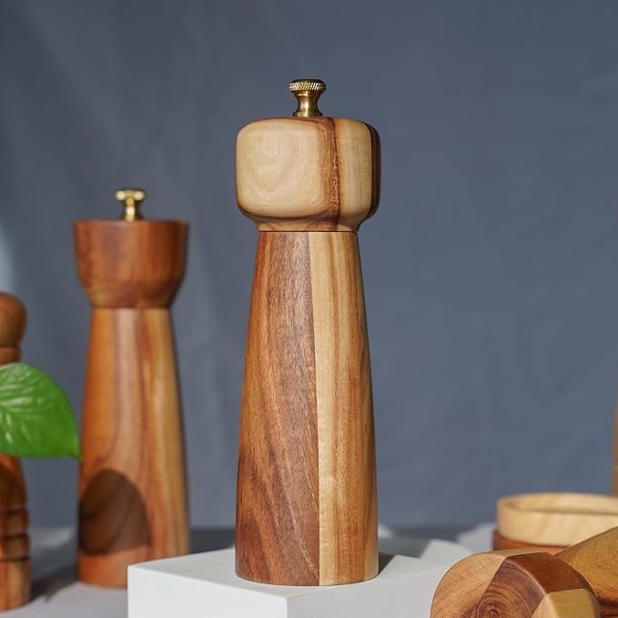 Salt Mill, Salt or Pepper Grinder - Image 2