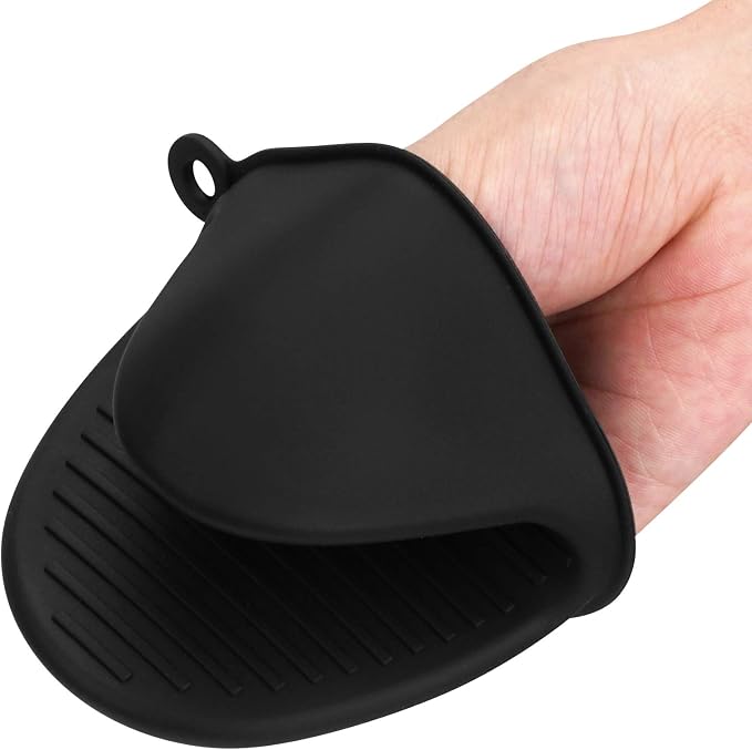 tifanso Silicone Oven Mitts Pot Holders Sets - Image 3