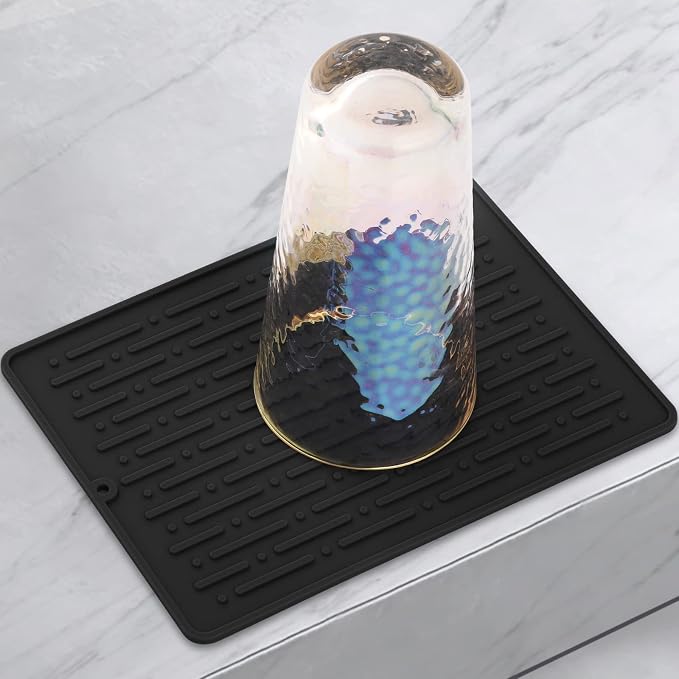 GeeRic Dish Drying Mats, Heat-resistant Silicone Mat by GeeRic