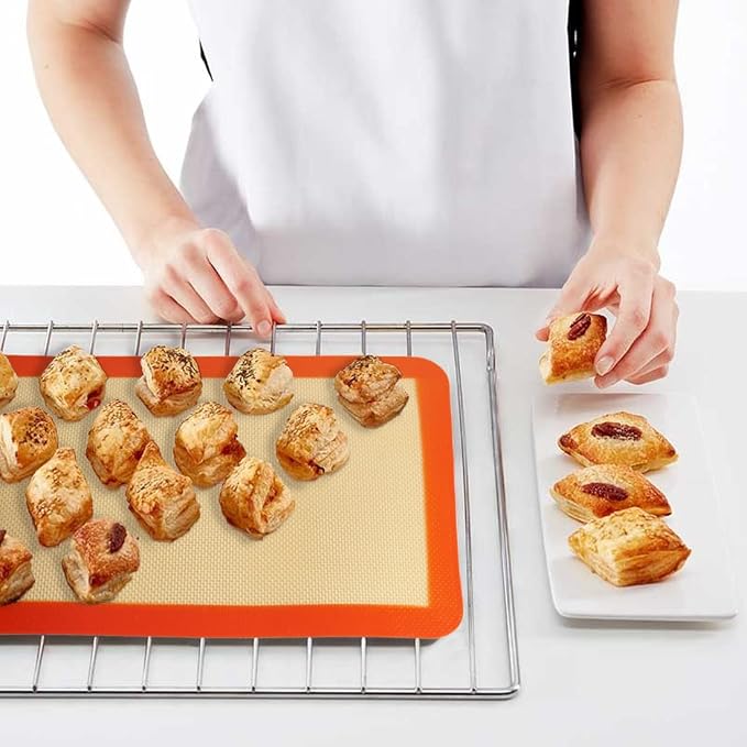 AMYONE Quarter Sheet Silicone Baking Mat, Reusable Baking Sheet Liners - Image 9