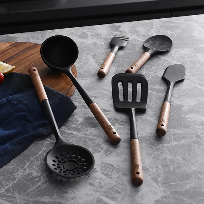 Cooking Ladle: Silicone Kitchen Utensil - Image 8