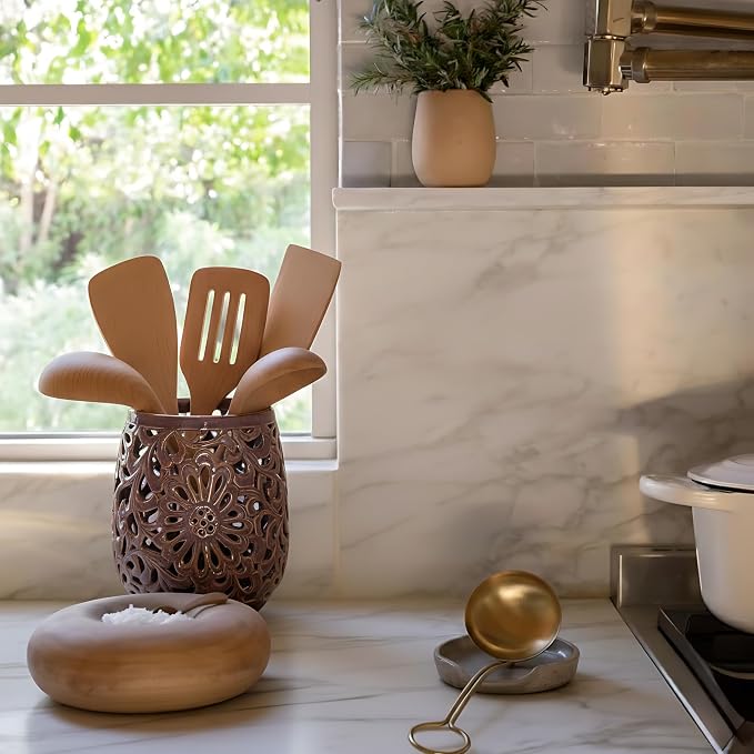 Farmhouse Kitchen Utensil Holder - Image 7