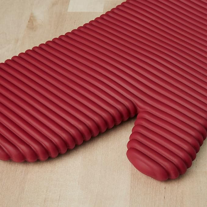 KITCHENAID Ribbed Soft Silicone Oven Mitt 2-Pack Set, Passion Red - Image 3
