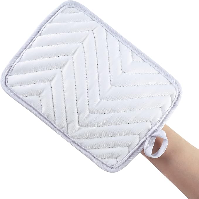 Anyi Pot Holders and Oven Mitts 7" X 9" Heat Resistant Pocket Pot Holder Set - Image 8