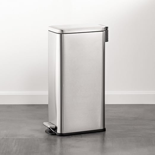 mDesign Slim Metal Rectangle 7.9 Gallon Trash Can - Image 2