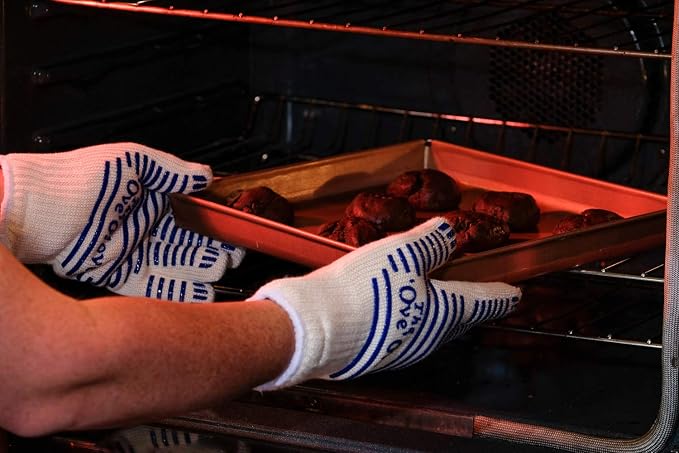 The Ove Glove - Superior Heat & Flame Hand Protection - Pack of 2 Oven Mitts - Image 5