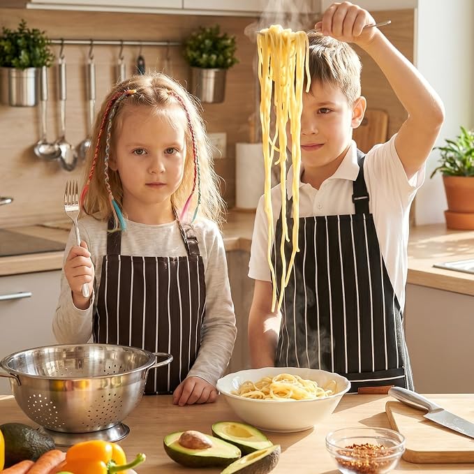 2 Pack Stripes Kids Apron, Kids Cooking Aprons - Image 6