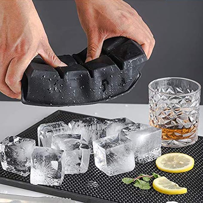 LessMo Ice Cube Tray with Lid - Image 6