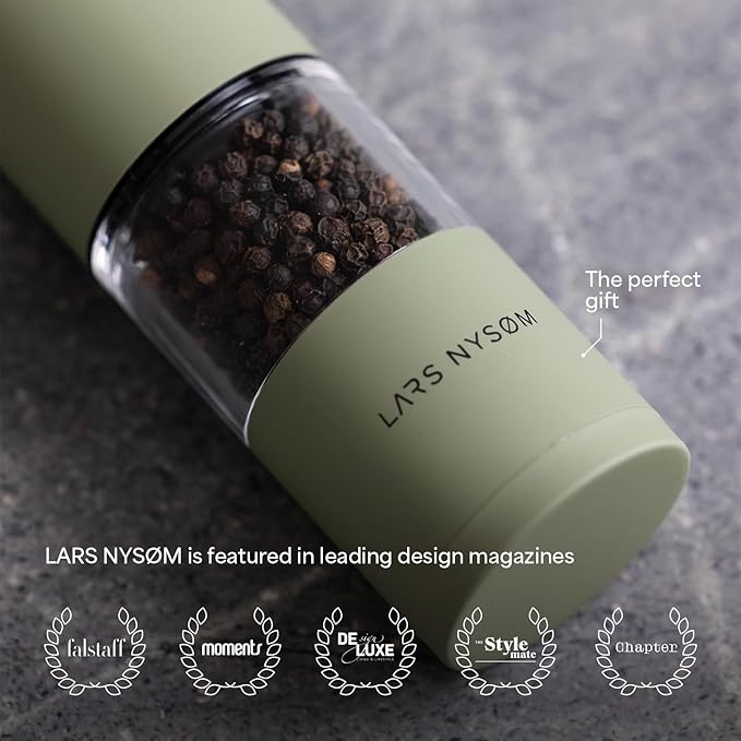 LARS NYSØM Salt and Pepper Mills Set - Image 4