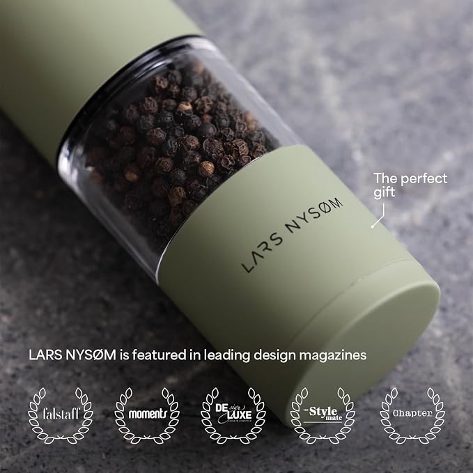 LARS NYSØM Salt and Pepper Grinder Set, Manual Salt and Pepper Mills - Image 5