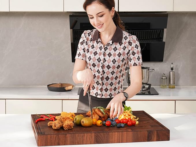 AZRHOM Extra Large Thick Walnut Wood End Grain Cutting Board 24x18x2 In - Image 5