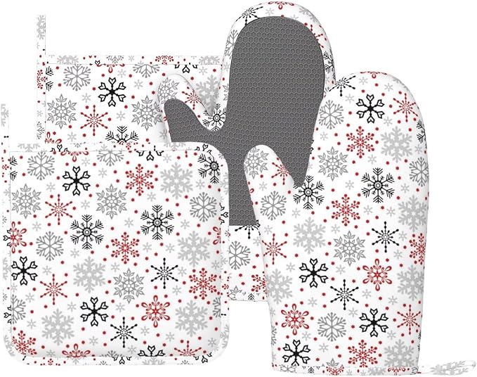 Christmas Winter Snowflake Oven Mitts and Pot Holders Set by Unknown