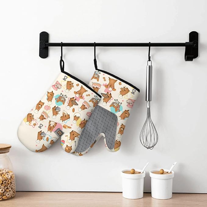 Capybara Gifts for Women, Funny Capybara Oven Mitt & Pot Holder Set, Heat - Image 6