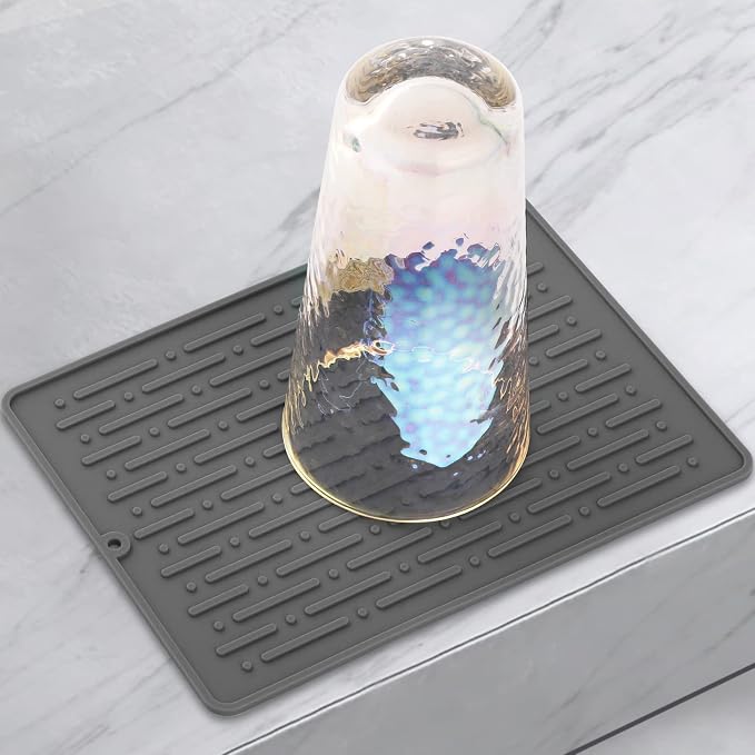 GeeRic Dish Drying Mats, Heat-resistant Silicone Mat by GeeRic