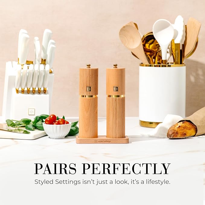 Wooden Salt and Pepper Grinder Set – Refillable Manual Salt and Pepper Mills - Image 2