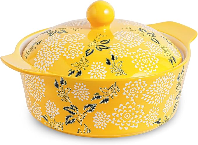 Casserole Dish With Lid by wisenvoy