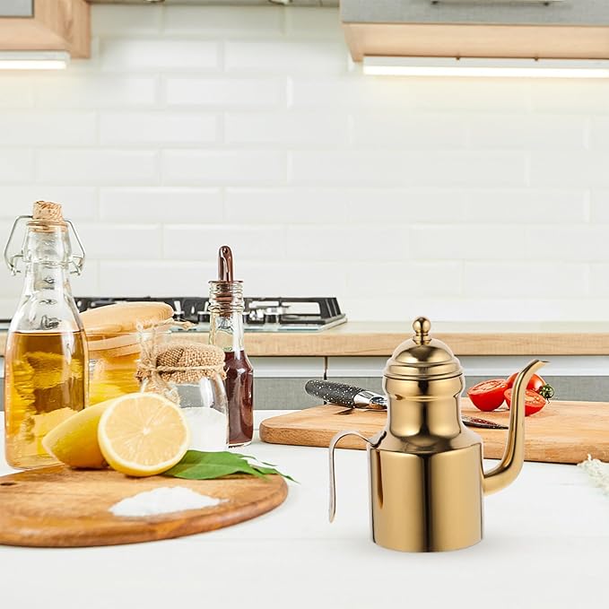 Garneck Gold Olive Oil Dispenser Bottle - Image 2