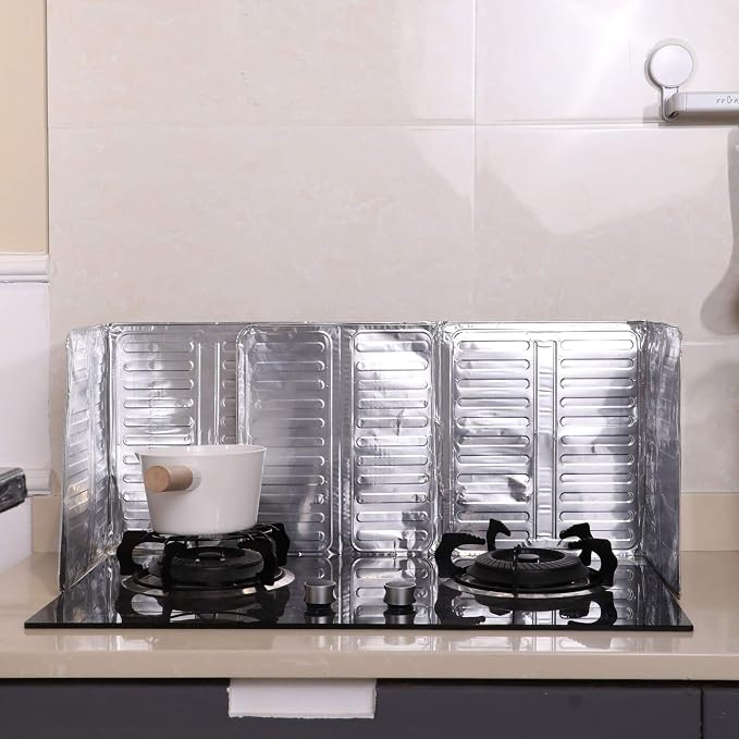 2 Pieces Splatter Guards for Frying Stove Splatter Guard Anti Oil Barrier - Image 6