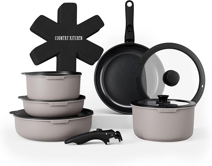 Country Kitchen Cookware Set by CountryKitchen