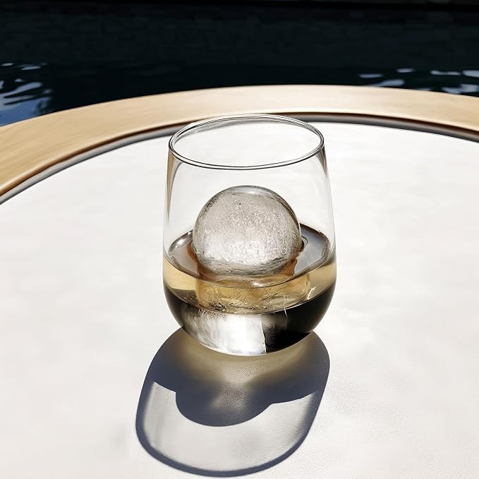 Ball Ice Cube Tray and Big Ice Cube Molds - Image 7