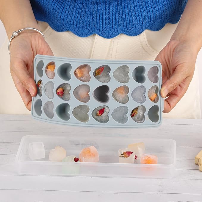 Heart Shaped Ice Cube Trays - Image 4