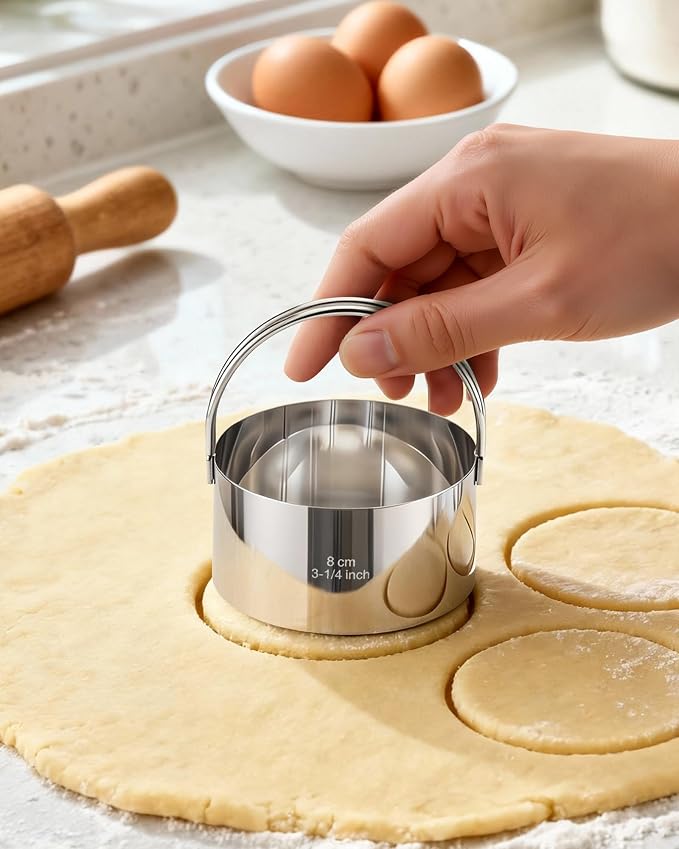 Biscuit Cutter Set with Handle, 5 Piece Stainless Steel Round Cookie Cutter Tool - Image 2