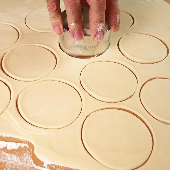 ALLTOP 12 Pcs Round Biscuit Cutter - Image 2