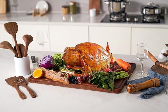 AZRHOM XXL Large Walnut Wood Cutting Board - Image 9
