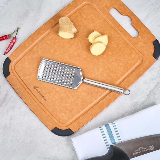 Restaurantware Stainless Steel Fine Cheese Grater - Image 9