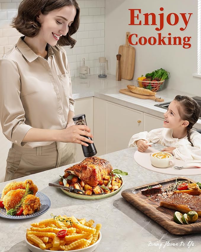 Electric Salt and Pepper Grinder Set - Image 7