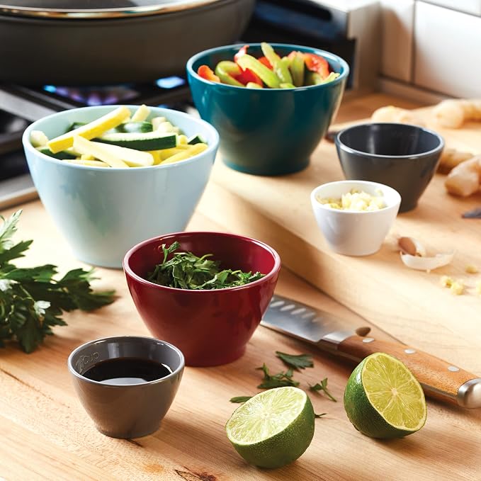 Rachael Ray Tools and Gadgets Nesting/Stackable Measuring Cups Set, 6 Piece - Image 6