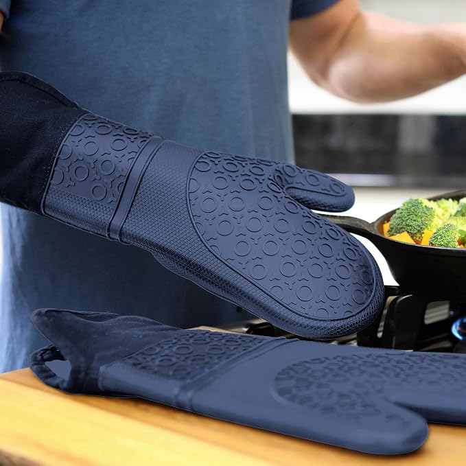 BPA-Free Soft Silicone Oven Mitts - Image 9
