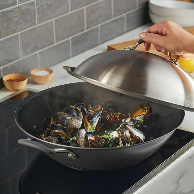 Circulon A1 Series w/ScratchDefense Nonstick Induction Wok - Image 2