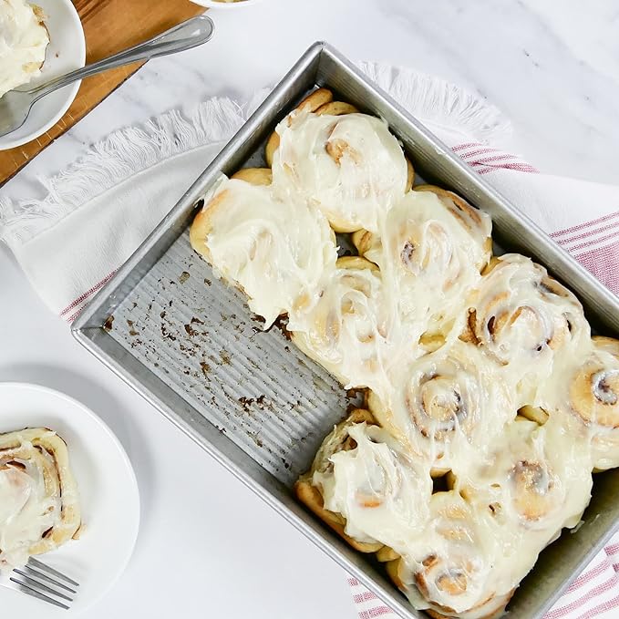 USA Pan Bakeware Rectangular Cake Baking Pan, 9 x 13 inch, Nonstick & Quick - Image 5