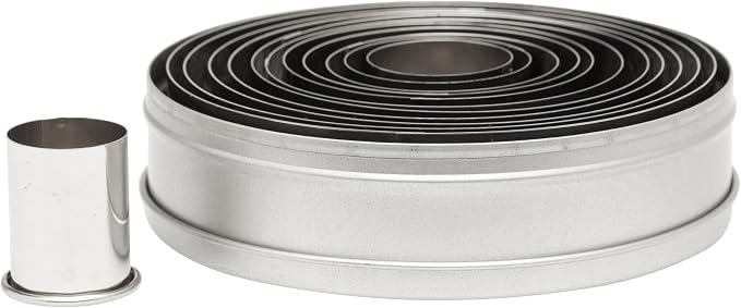 Ateco Plain Edge Round Cutters in Graduated Sizes, Stainless Steel by Ateco