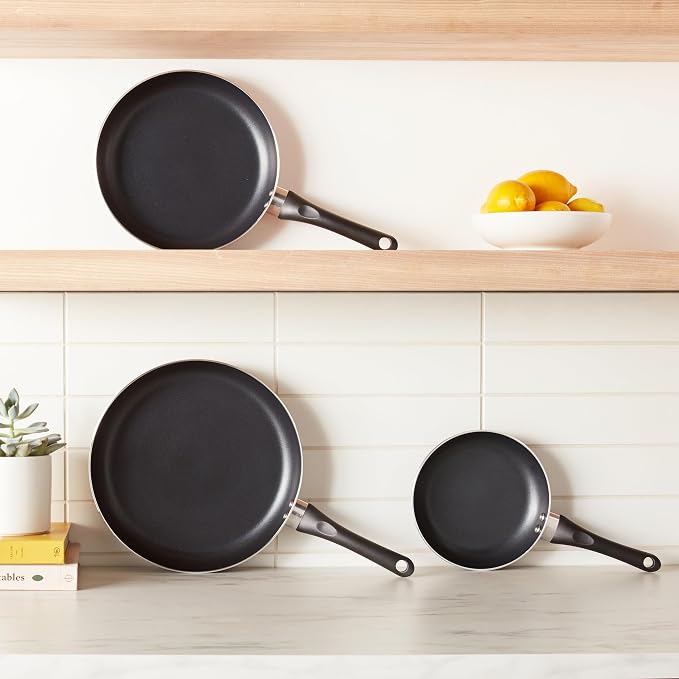 Amazon Basics Ceramic Non-Stick 3-Piece Frying Pan Set, 8 Inch, 10 Inch & 12 - Image 3
