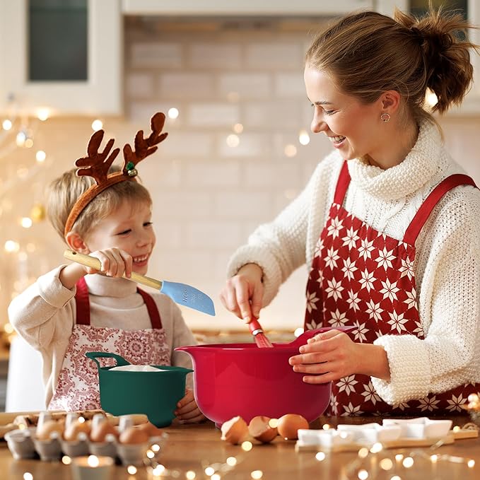 BoxedHome 4 Pack Nesting Mixing Bowl Christmas Set - Image 5