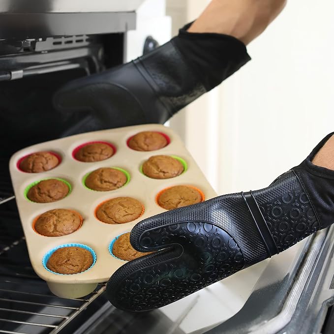BPA-Free Silicone Oven Mitts Ultra Heat Resistant up to 500°F - Image 8