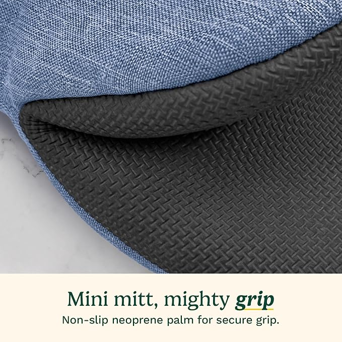 Cuisinart Mini Oven Mitts – 5.5” x 7” Heat-Resistant Kitchen Mitts - Image 4