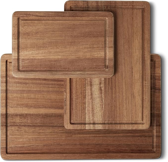 Amazon Basics Wooden Chopping Boards, 3-Piece Set, Acacia Wood, Pre-Oiled by AmazonBasics