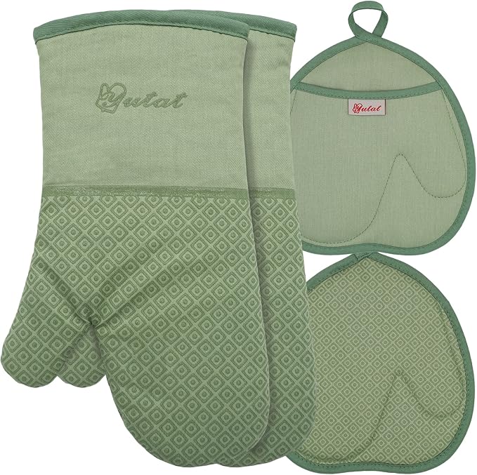 Yutat Silicone Oven Mitts by YUTAT