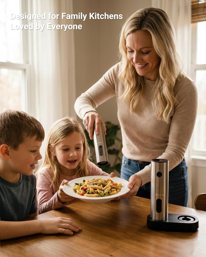 Electric Salt and Pepper Grinder Set - Image 8