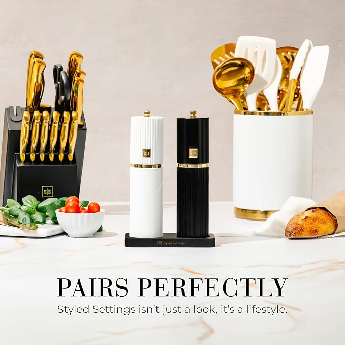 Wooden Salt and Pepper Grinder Set – Refillable Manual Salt and Pepper Mills - Image 2