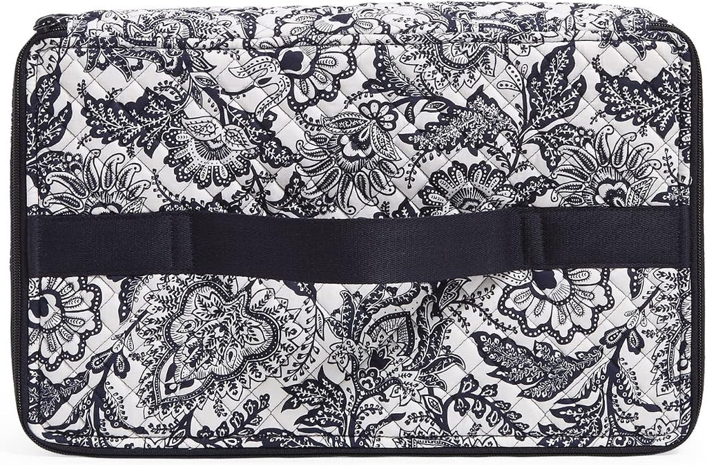 Vera Bradley Women's Cotton Heat Resistant Casserole Carrier - Image 2