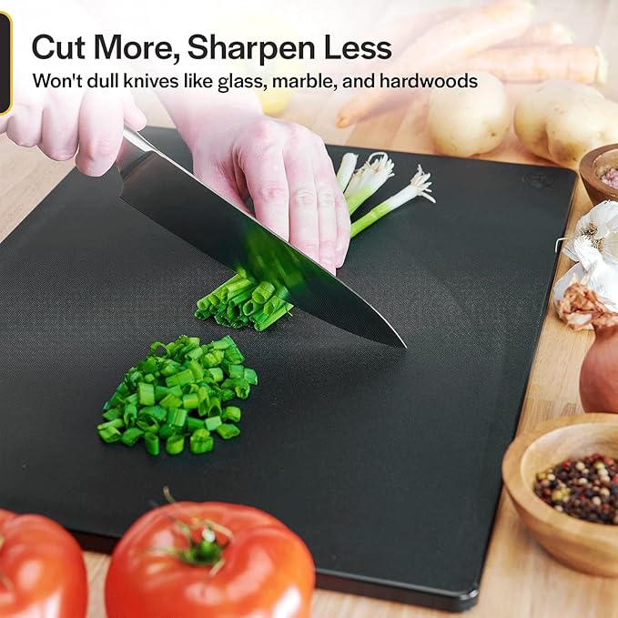 Thirteen Chefs Large 18 x 12 Black Plastic Cutting Board - Image 5