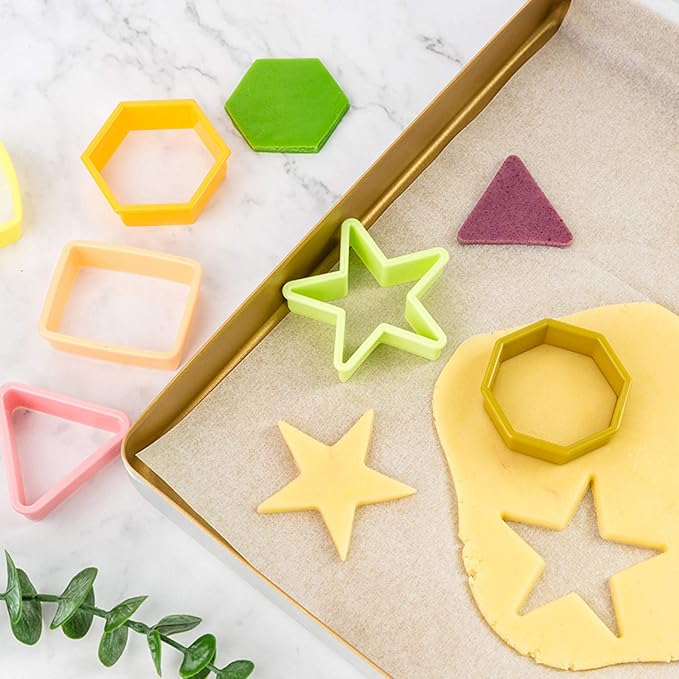 XIPEGPA 12PCS Color Plastic Cookie Cutters Heart Star Triangle - Image 4