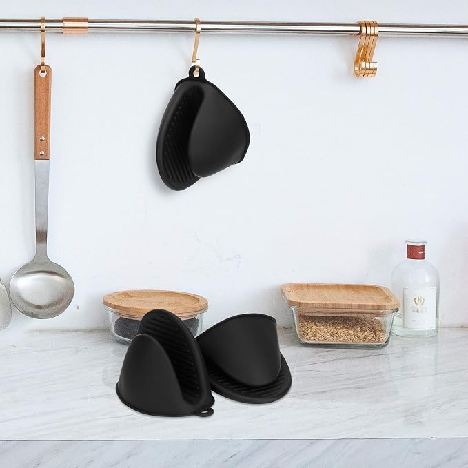 tifanso Silicone Oven Mitts Pot Holders Sets - Image 5
